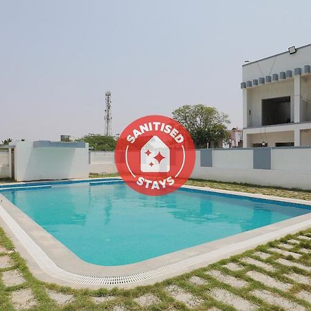 Oyo 38695 Peninsula Holiday Resorts Chennai Exterior photo
