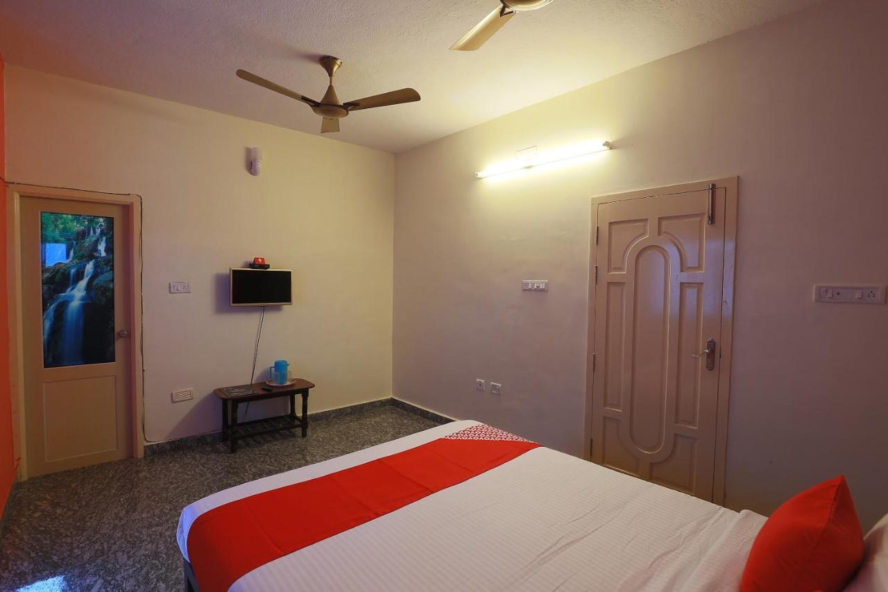 Oyo 38695 Peninsula Holiday Resorts Chennai Exterior photo